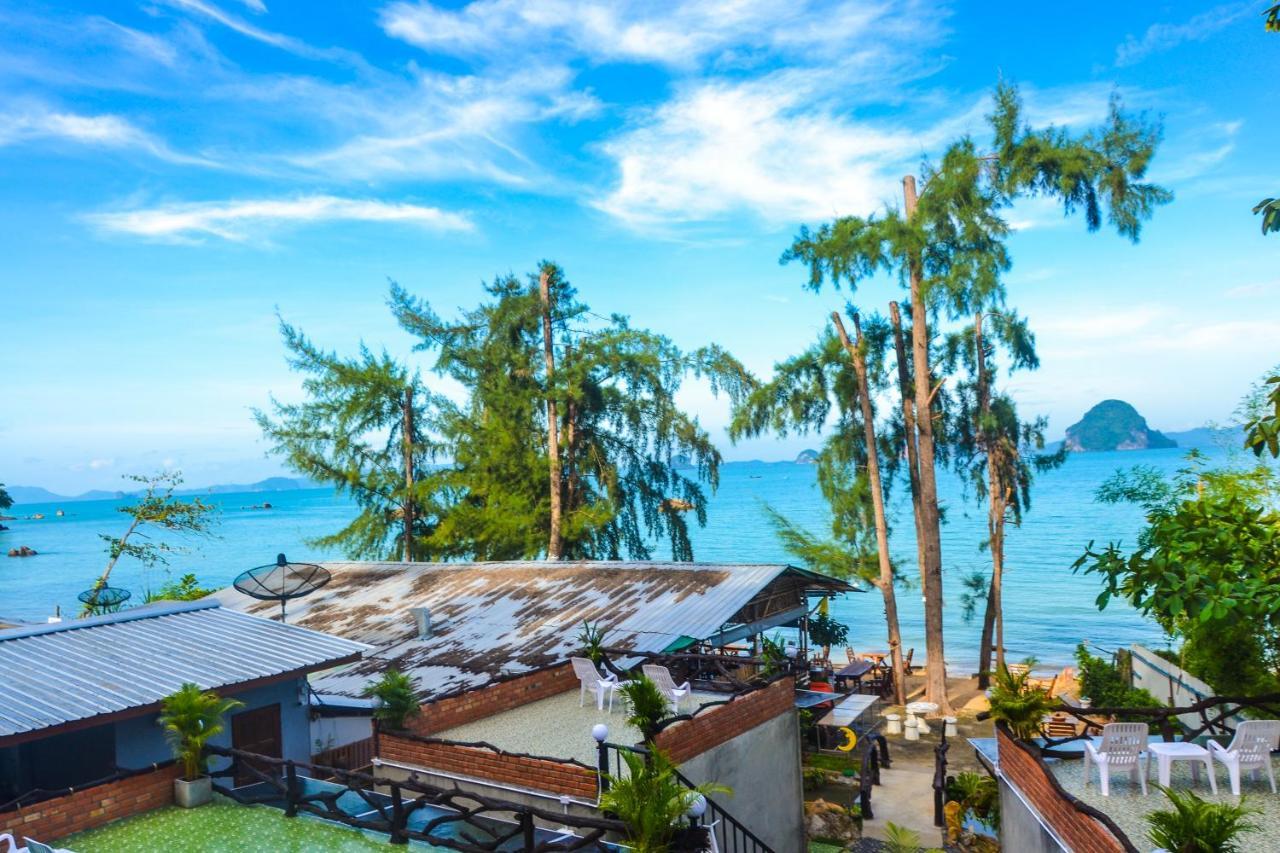 Baan Tubkaek Hotel Tub Kaek Beach Exterior photo